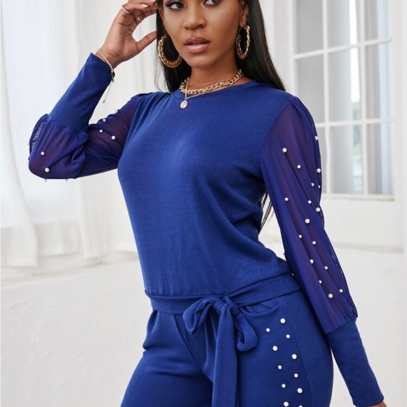 Sweatshirt set adorned with pearls! - Picture 2 of 5